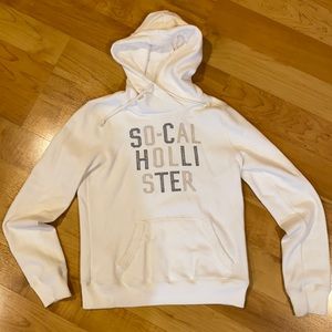White Hollister hoodie